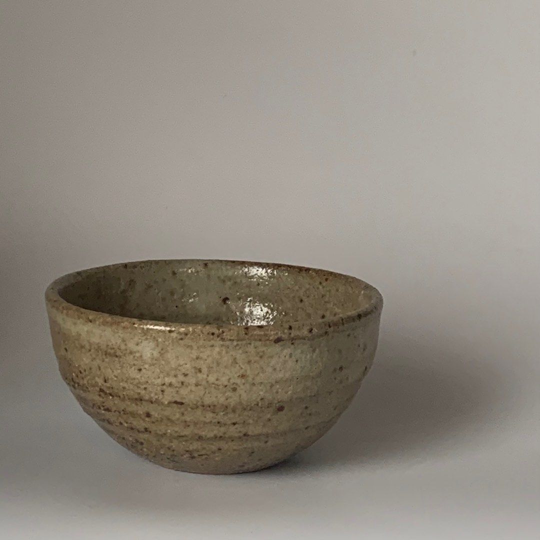 Matcha Bowl Chawan Kohiki Coconut shell like (Category: Coffee & Tea Tableware) located in Manila. Submitted by gabagoolz (Listing ID 1391387350, Image 1). Description: Very cute like coconut shell shape. Thick and heavy .