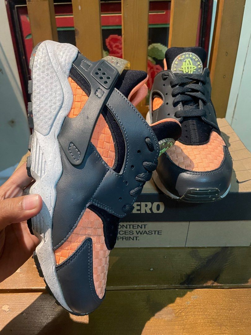 Nike Air Huarache Crater PRM (Category: Sneakers) located in Valenzuela. Submitted by dbbbbb_ (Listing ID 1391453430, Image 3). Description: Nike Air Huarache Crate PRM Very mint condition One of the collectible color way See picture for size details If interested/Sure buyer message me here 09934620600.