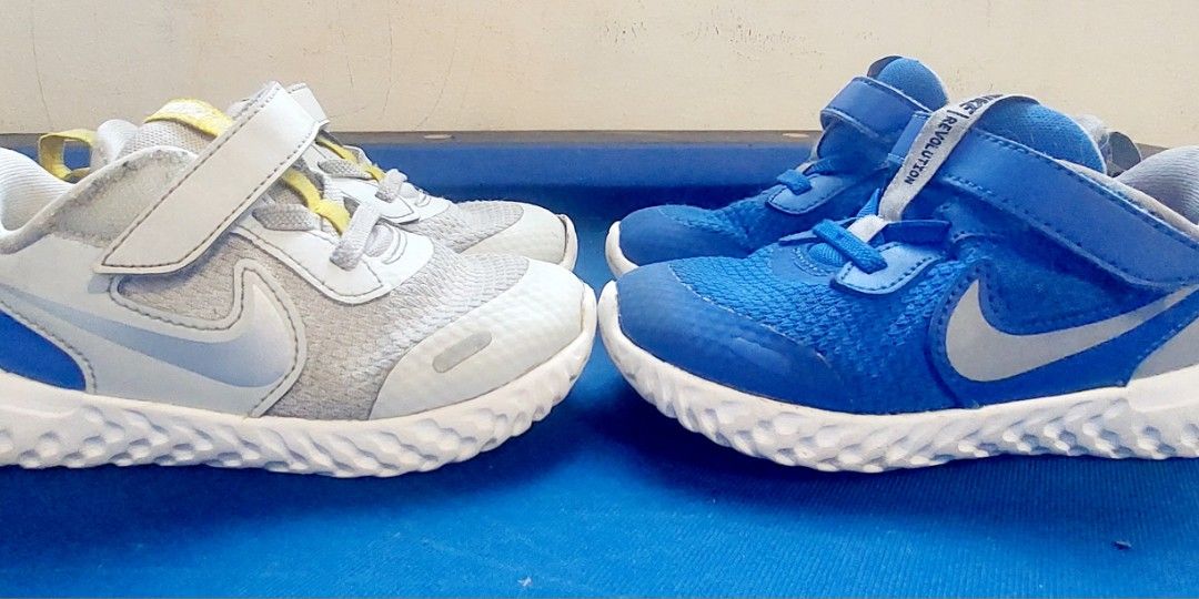Nike kids shoes (Category: Sneakers) located in Quezon City. Submitted by jbau01 (Listing ID 1391369195, Image 2). Description: Nike kids shoes Take all for Php900 If 1 pair only, Php500 each size: 9C.