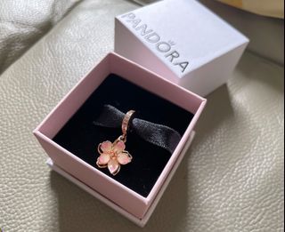 （分類：）位於 。 由 stellar33 提交（商品編號 1391402990，圖片 1）。簡介： 。