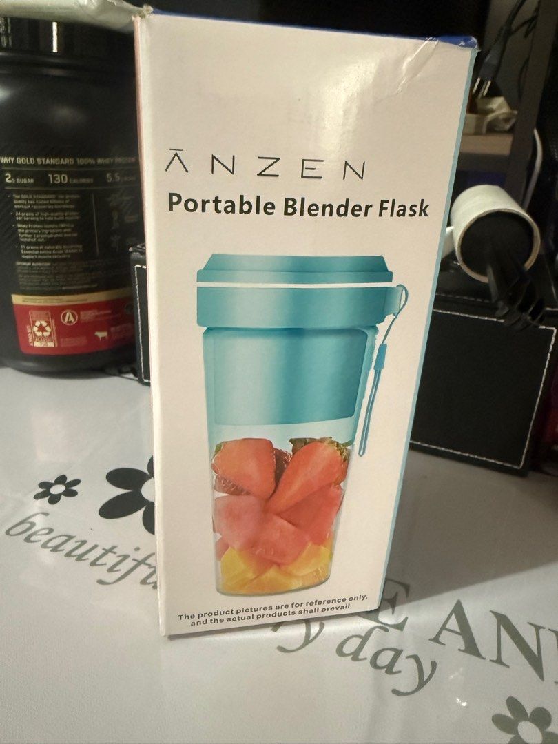 Portable blender flask (Category: Water Bottles & Tumblers) located in Cavite. Submitted by 0825cherry (Listing ID 1391374048, Image 1). Description: .