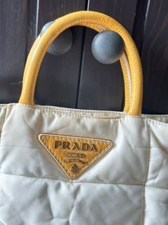 (Category: ) located in . Submitted by nix.preloved (Listing ID 1391394508, Image 1). Description: .