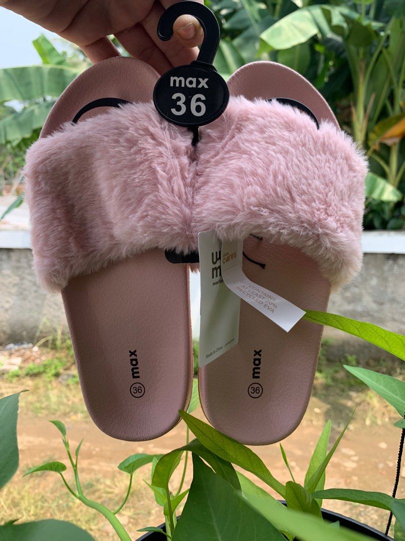 max fashion chappals