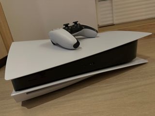 （分類：）位於 。 由 pierzon 提交（商品編號 1391495436，圖片 1）。簡介： 。