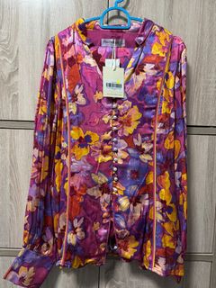 (Category: ) located in . Submitted by shopwithtyra (Listing ID 1367433646, Image 1). Description: .
