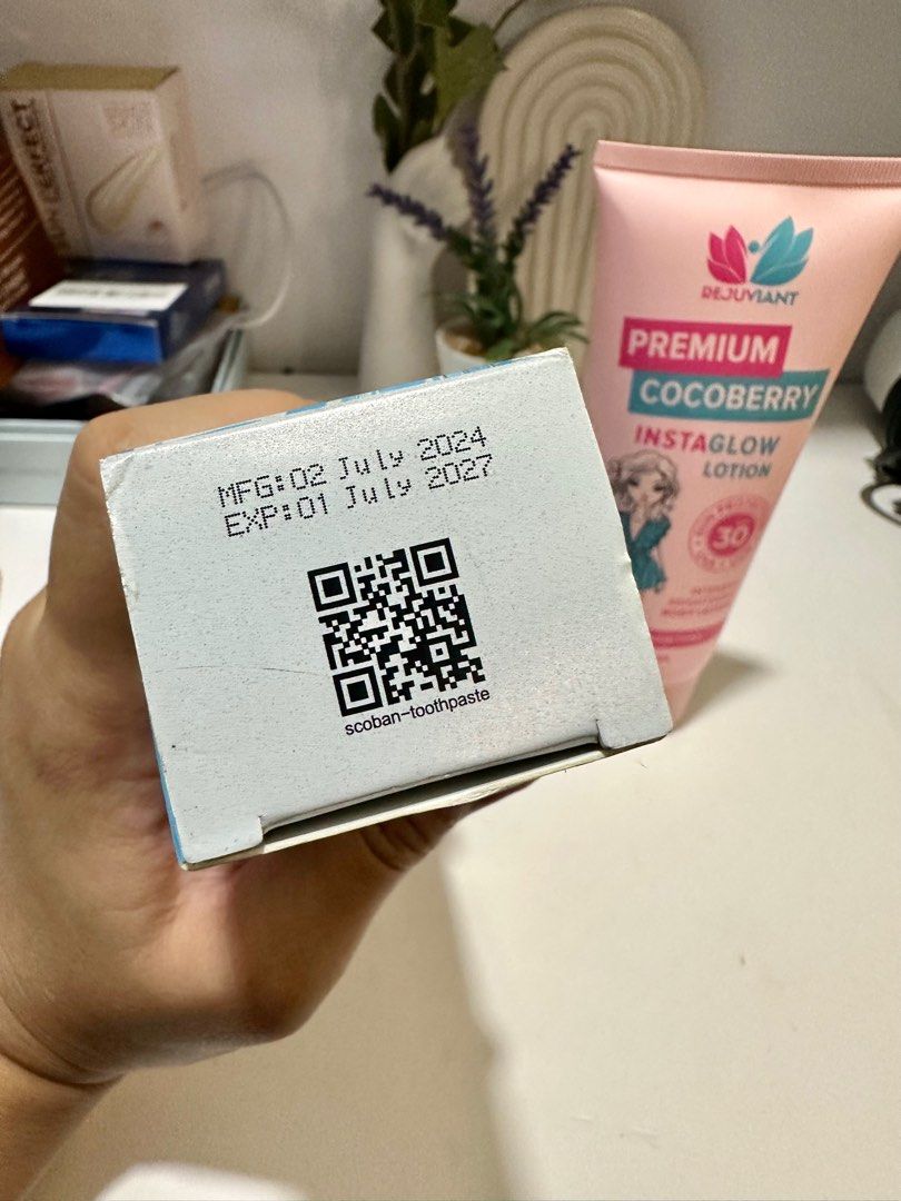 TAKE ALL 250 (Category: Sanitary Hygiene) located in Pasig City. Submitted by dai_clutter (Listing ID 1391365742, Image 3). Description: TAKE ALL PO! Mabango & malambot sa balat ang lotion used twiced (almost new) SRP 299 FREE na lang yung scoban toothpaste (new) pwede magpa discount if may iba pang kukunin :).