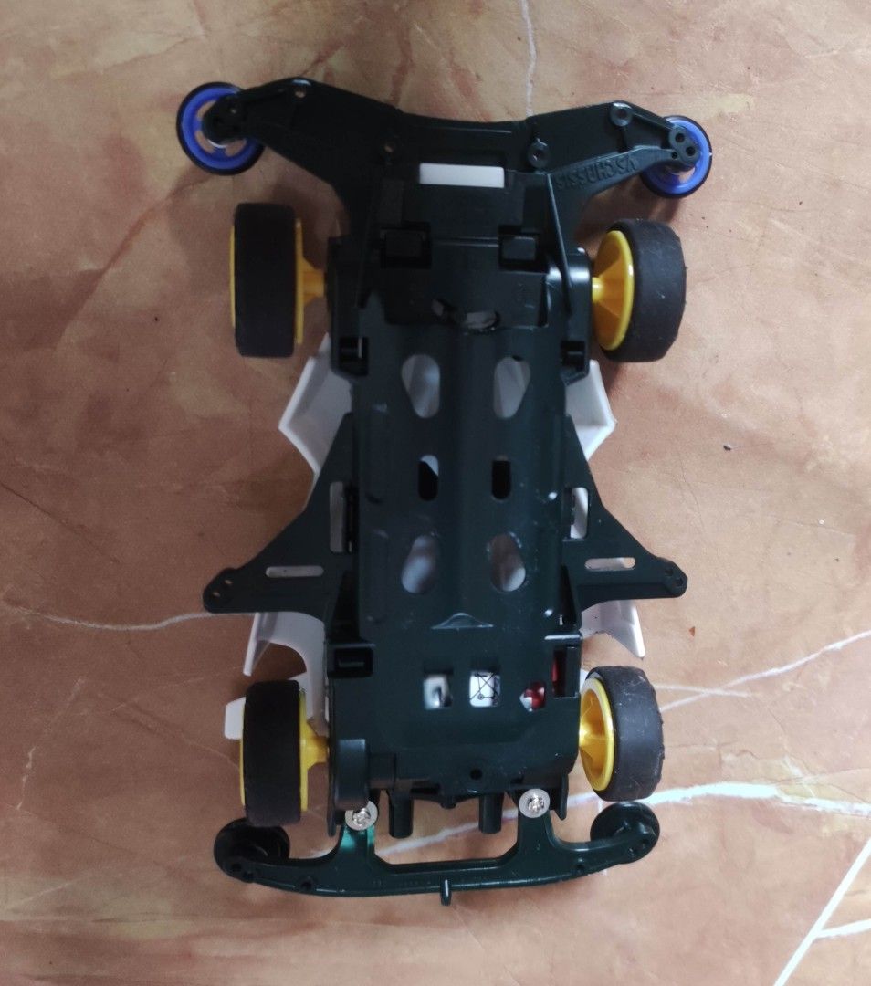 Tamiya 1998 toy...380! (Category: Vehicle & Diecast Models) located in Taguig. Submitted by lawrence_stuff (Listing ID 1391373107, Image 2). Description: Fs Tamiya 1998 toy...380! As is Dm.