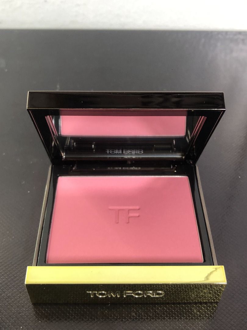 Tom Ford T4LK04 Wicked A66 (No Box) (Category: Makeup) located in Manila. Submitted by ghaby30 (Listing ID 1391393820, Image 2). Description: Tom Ford T4LK04 Wicked A66 (No Box) Meet-up Concordia College Pedro Gil Paco (Manila) Delivery Mailing & Delivery shipping fee to be shouldered by the buyer.