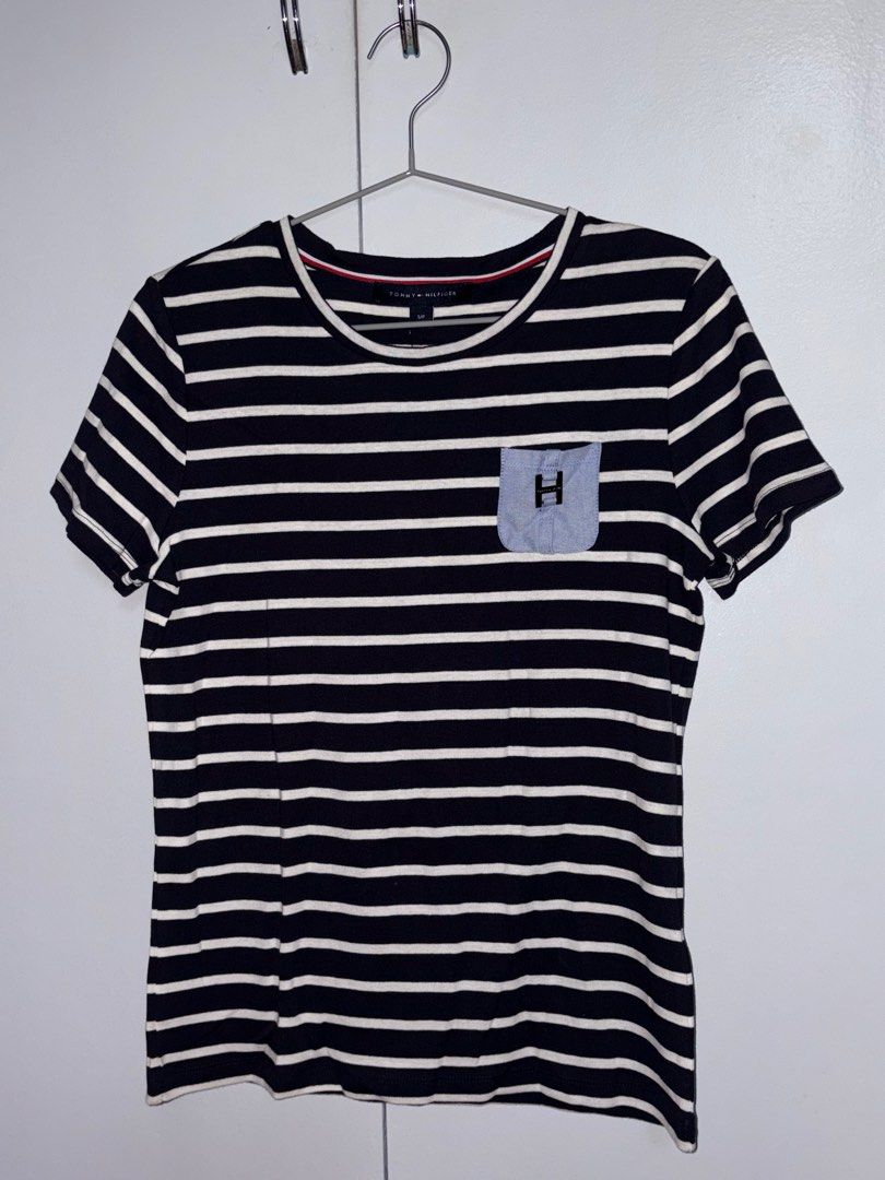 Tommy Hilfiger Shirt Blouse (Category: Shirts) located in Paranaque City. Submitted by izzysus (Listing ID 1391433570, Image 1). Description: can negotiate if sure buyer!! tommy hilfiger shirt WITH TAGS size: small rfs: decluttering loc: muntinlupa city mop: gcash or maya.