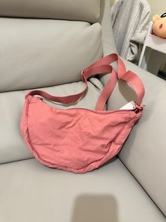 （分類：）位於 。 由 irrationalshopper 提交（商品編號 1391489137，圖片 1）。簡介： 。