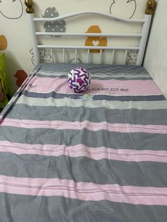 （分類：）位於 。 由 sscrr 提交（商品編號 1391479321，圖片 1）。簡介： 。