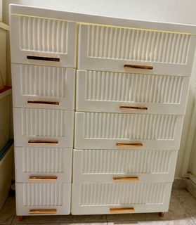 (Category: ) located in . Submitted by tina79long (Listing ID 1391368044, Image 1). Description: .