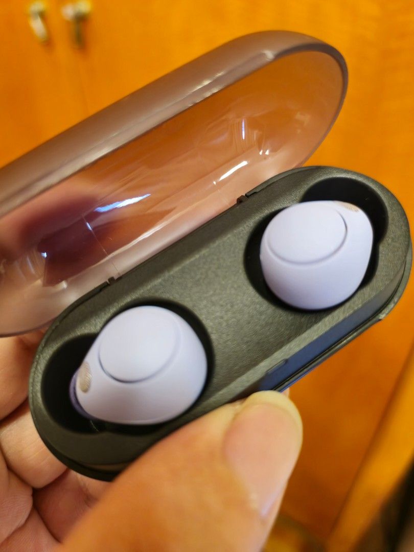 Sony C700n wireless Earbuds