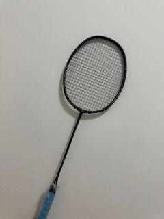 RARE) Yonex armortec 900 technique (3ug4), Sports Equipment
