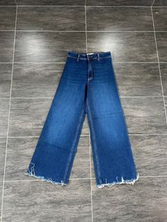 (Category: ) located in . Submitted by yadpreloved (Listing ID 1391476378, Image 1). Description: .