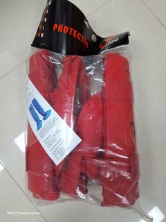 （分類：）位於 。 由 KWSPORTS 提交（商品編號 1391614152，圖片 1）。簡介： 。