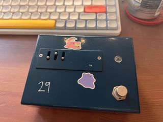 （分類：）位於 。 由 wazusound 提交（商品編號 1391648681，圖片 1）。簡介： 。