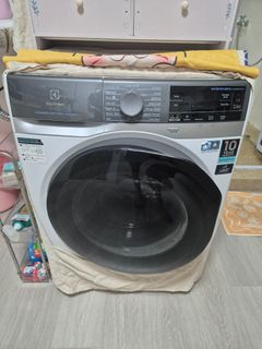(Category: ) located in . Submitted by ratali (Listing ID 1391715779, Image 1). Description: .