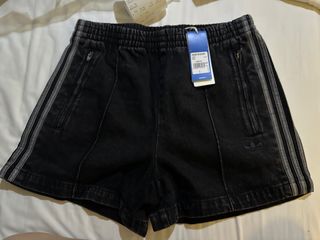 (Category: ) located in . Submitted by feb.13 (Listing ID 1391710547, Image 1). Description: .