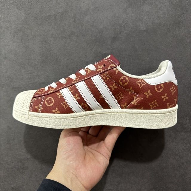 adidas gazelle silver green womens Louis Vuitton Mens LV Trainer Sneakers 10 Green 1631004 – FASHIONPHILE main image 1