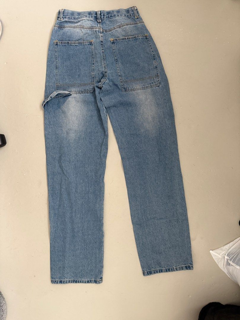 Brandy melville highwaist pants (Category: Jeans) located in Imus. Submitted by kivecart (Listing ID 1391625700, Image 2). Description: free size L: 41 in waist: 26 in loc: Imus Cavite mop: gcash/bpi mod: jnt/lalamove.