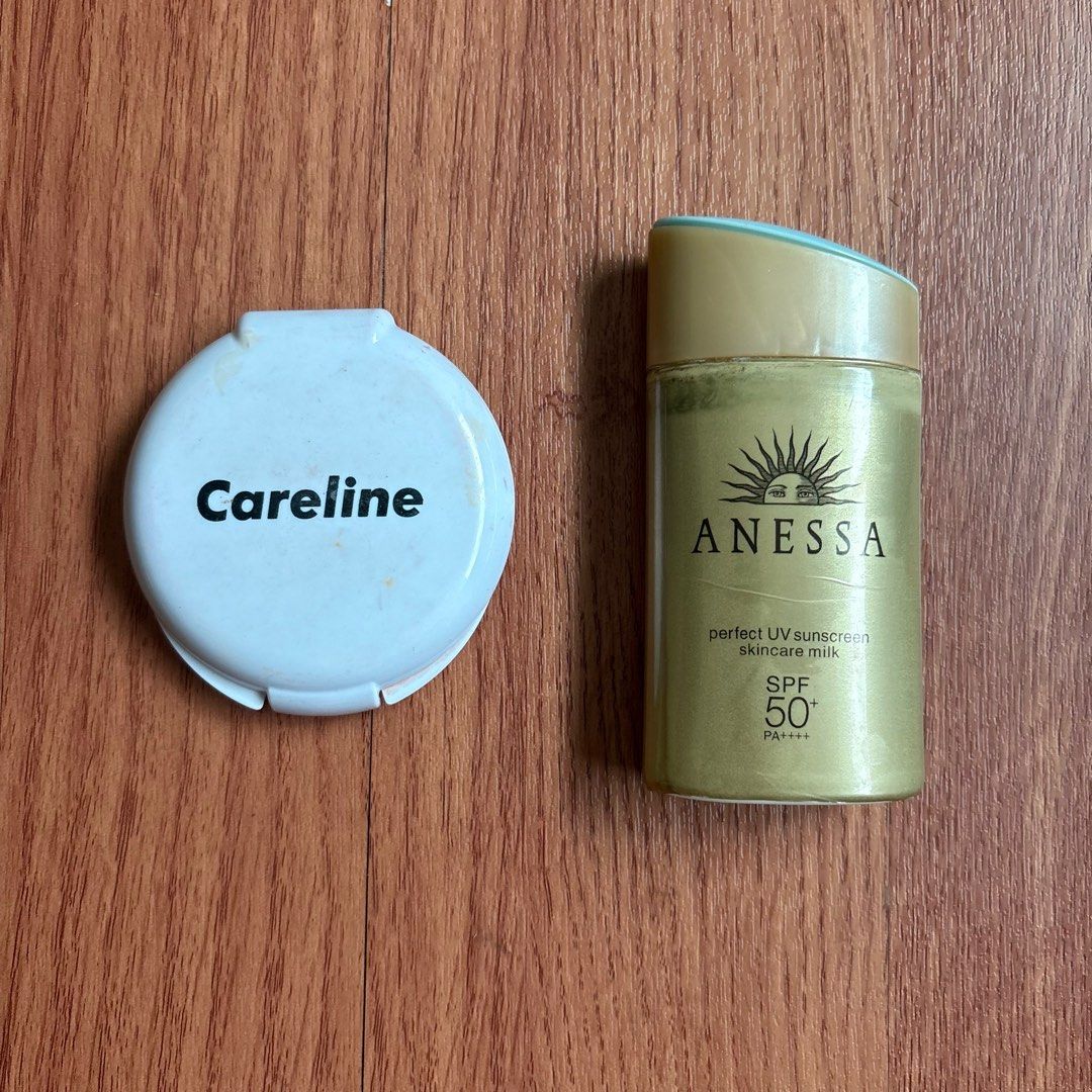 Careline Powder + Anessa Sunscreen Bundle (Category: Face Care) located in Manila. Submitted by handpicked_tin (Listing ID 1391628392, Image 1). Description: strictly sold as a bhndle! not sure with the authenticity of the sunscreen, got it as a gift & it’s too watery ₱100 for both.