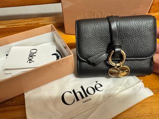 （分類：）位於 。 由 iissuei 提交（商品編號 1391677856，圖片 1）。簡介： 。