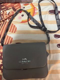 （分類：）位於 。 由 helloxddd 提交（商品編號 1391709464，圖片 1）。簡介： 。