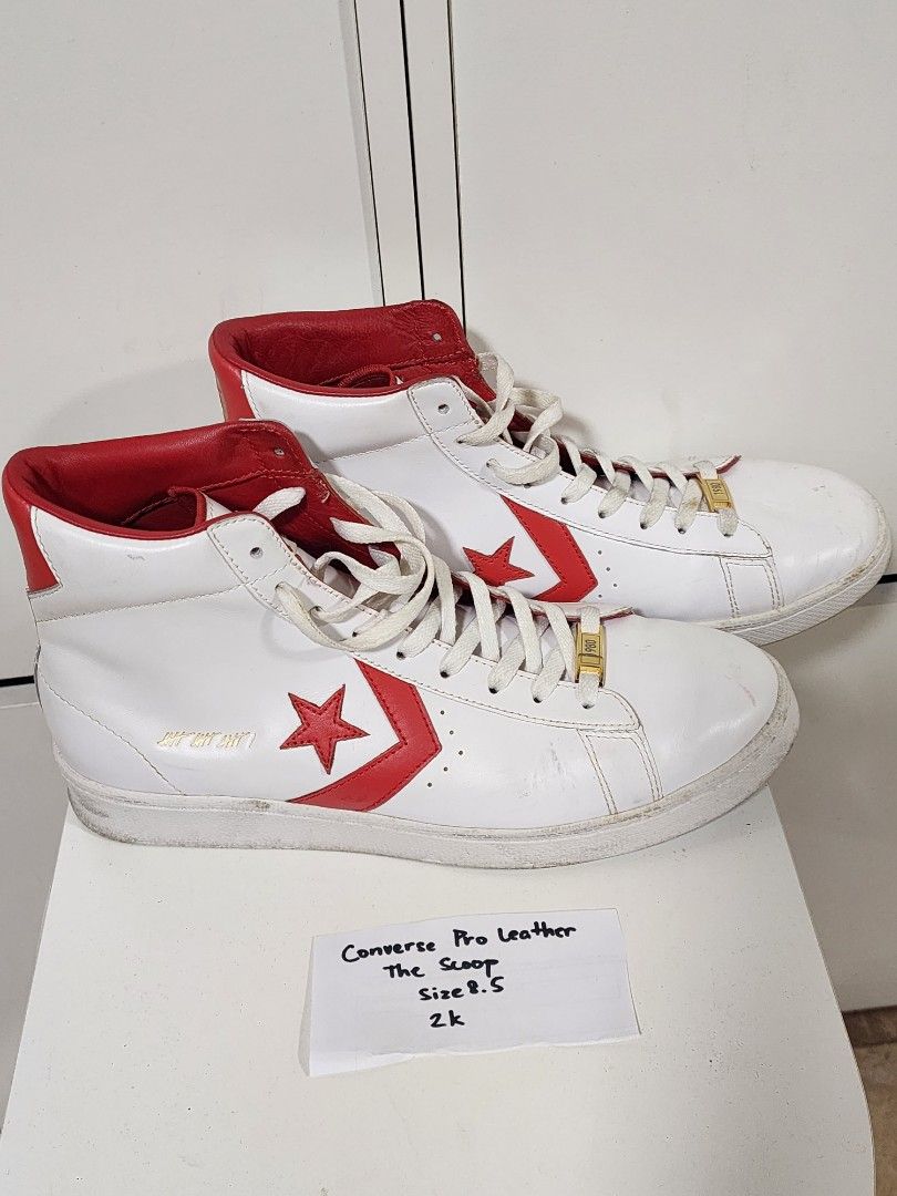 Converse Pro Leather x The Scoop (Category: Sneakers) located in Pasig City. Submitted by sroque (Listing ID 1391590601, Image 2). Description: with box and extra red shoelace with receipt original price: 12k.