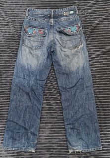 (Category: ) located in . Submitted by the_g_thrift (Listing ID 1391666890, Image 1). Description: .
