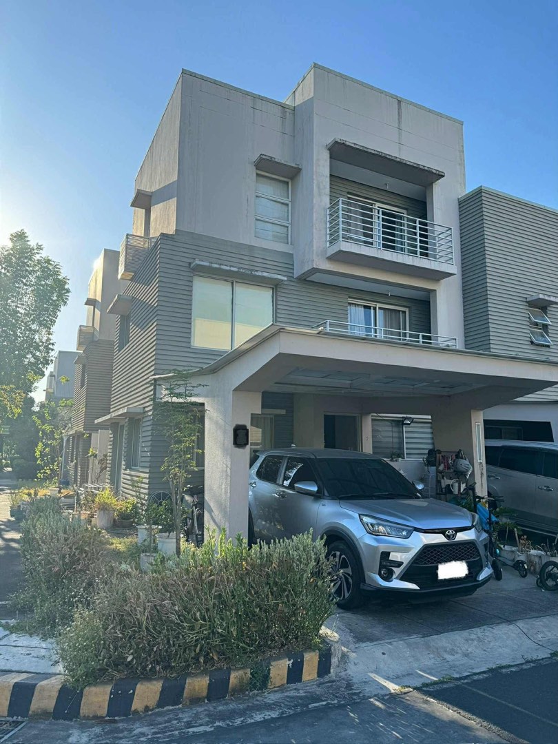 (Category: ) located in . Submitted by adslistings (Listing ID 1391737691, Image 1). Description: .