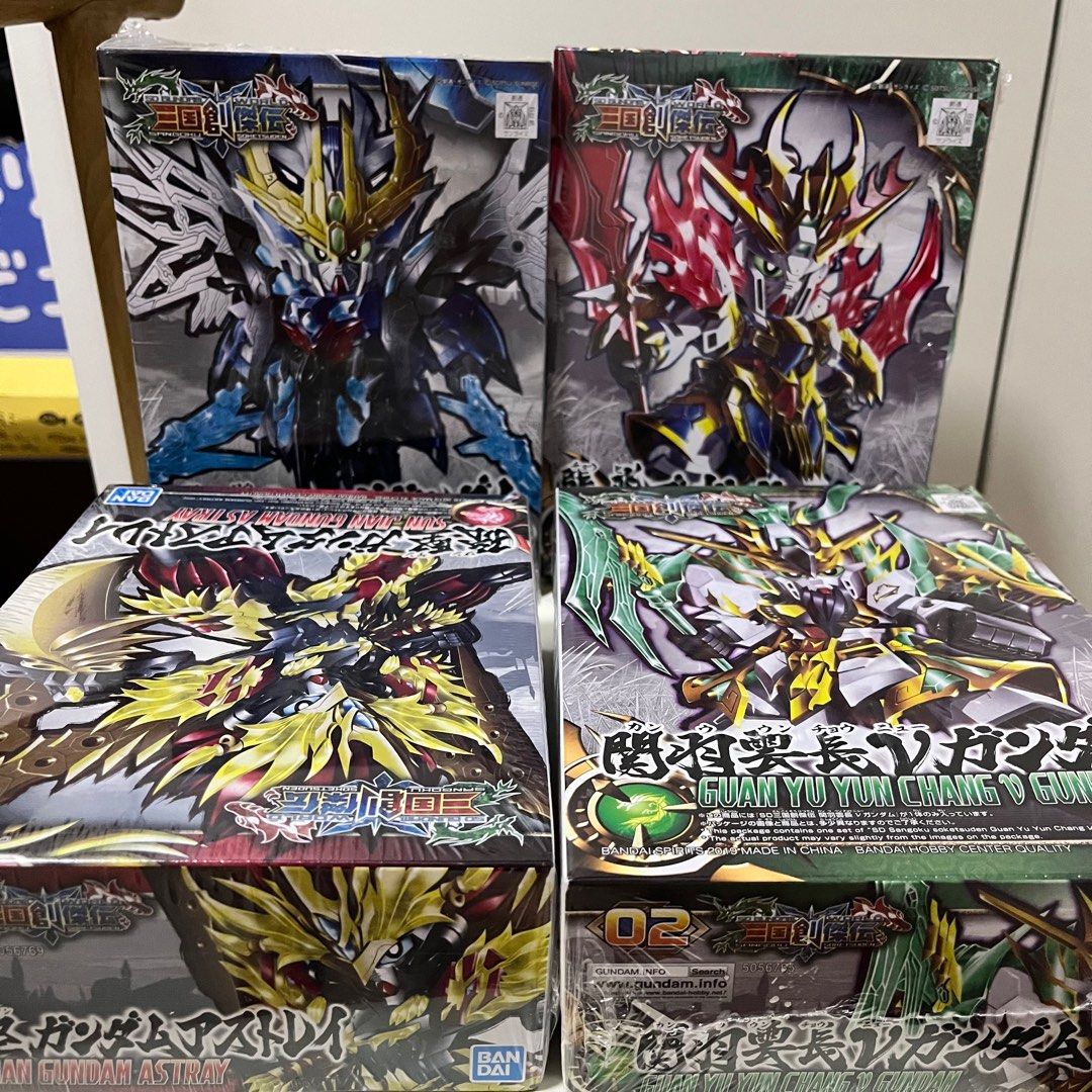 Gundam (Category: Gundam Model Kits) located in Singapore. Submitted by wonderland_01 (Listing ID 1391560050, Image 4). Description: .
