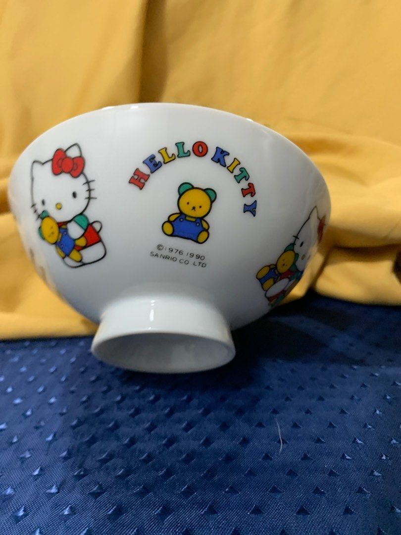 Hello kitty ceramic rice bowl (Category: Dinnerware & Cutlery) located in Manila. Submitted by hellokitty_mnl (Listing ID 1391657092, Image 2). Description: Without box.