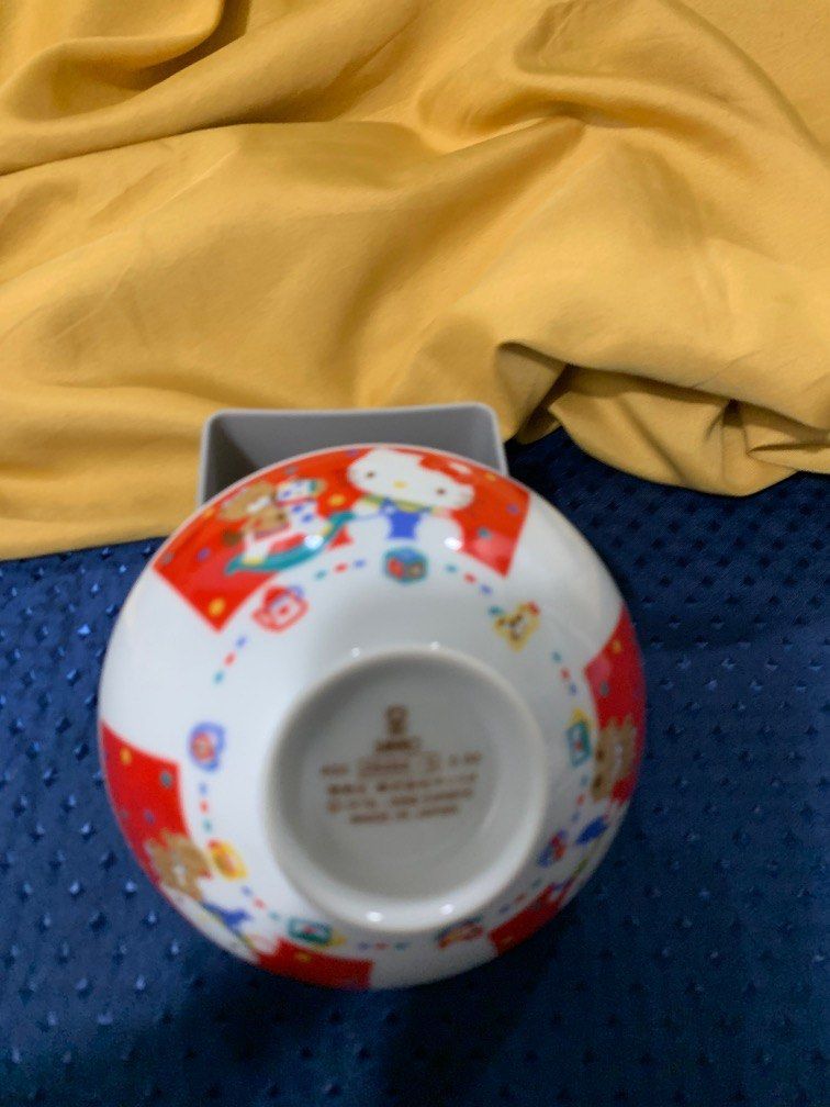 Hello kitty rice bowl ( small ceramic ) rare (Category: Dinnerware & Cutlery) located in Manila. Submitted by hellokitty_mnl (Listing ID 1391655317, Image 2). Description: Without box Rare Original logo sanrio.