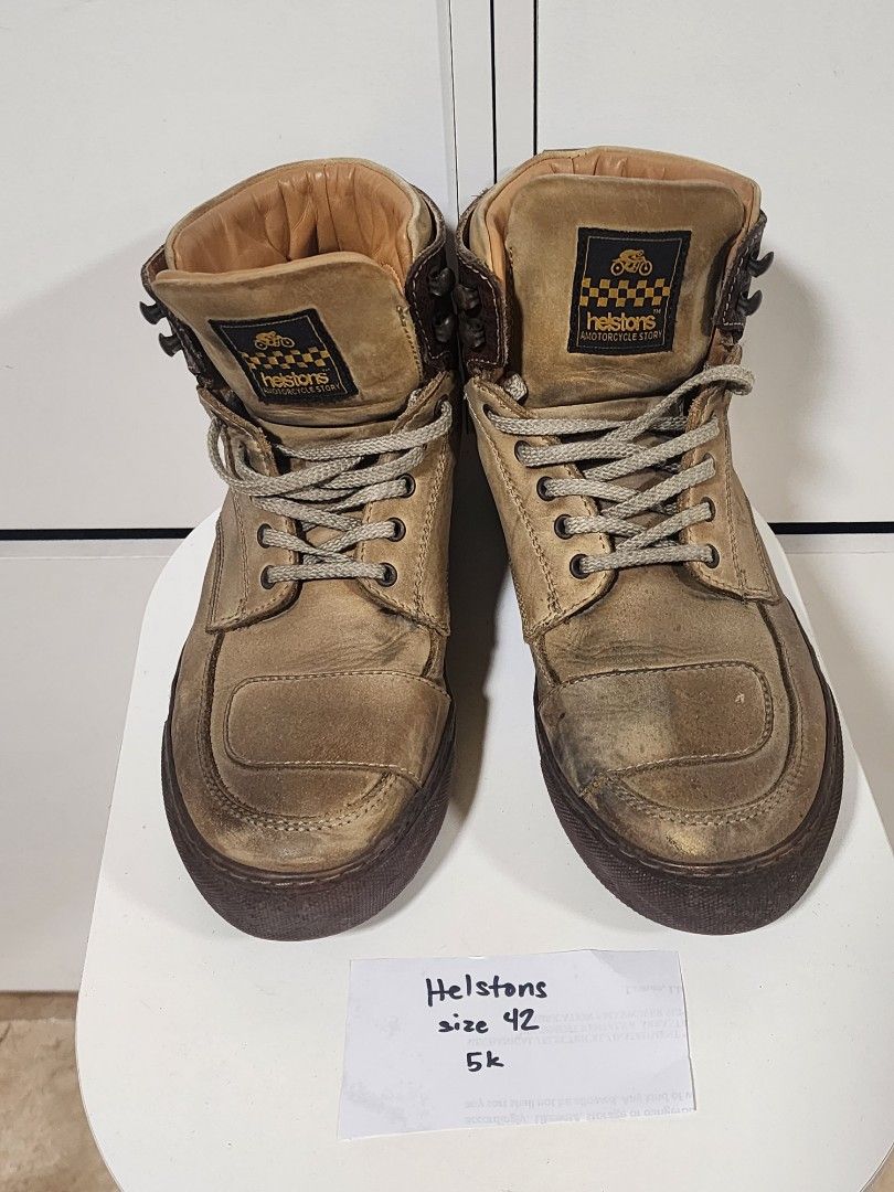 Helstons (Category: Boots) located in Pasig City. Submitted by sroque (Listing ID 1391592181, Image 1). Description: .