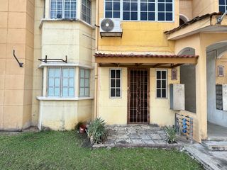 (Category: ) located in . Submitted by kocheng30 (Listing ID 1391691027, Image 1). Description: .