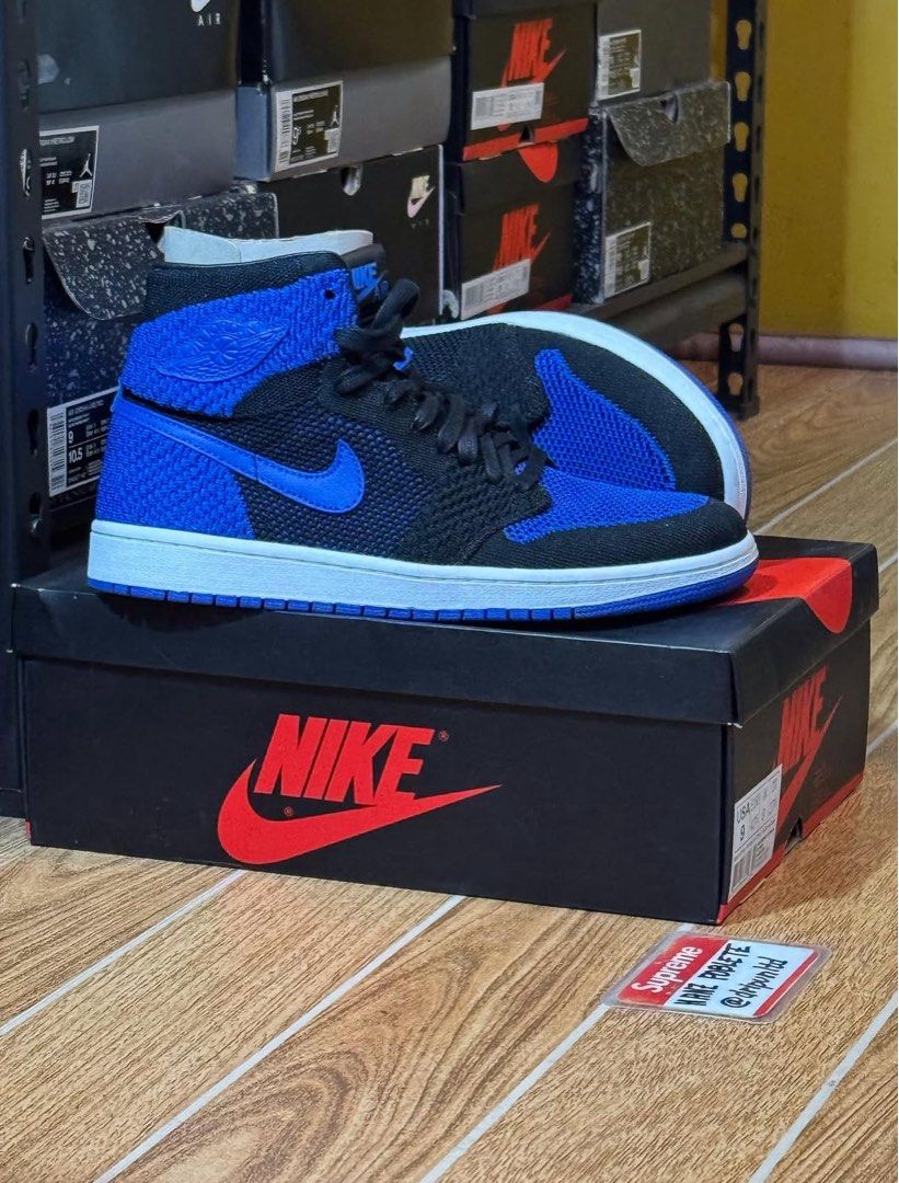 Jordan 1 Flyknit Royal (Category: Sneakers) located in Mandaluyong City. Submitted by dripunltd (Listing ID 1391581450, Image 1). Description: Jordan 1 Flyknit Royal Size 9 9.7/10 Condition With seps, but wearable 1,999.