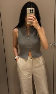 (Category: ) located in . Submitted by izzywardrobeclearance (Listing ID 1391733850, Image 1). Description: .