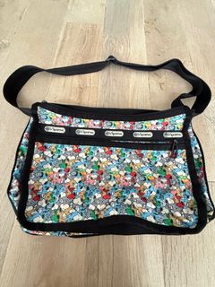 LeSportsac 史努比肩背包64200587296387110