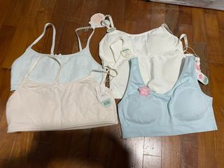 (Category: ) located in . Submitted by vivi005sg (Listing ID 1391724076, Image 1). Description: .