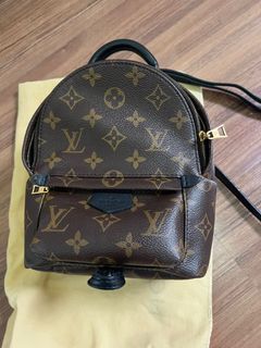 (Category: ) located in . Submitted by Aystore (Listing ID 1391687677, Image 1). Description: .