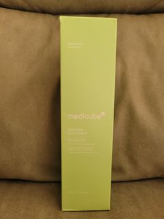 （分類：）位於 。 由 pandachan668 提交（商品編號 1391740043，圖片 1）。簡介： 。