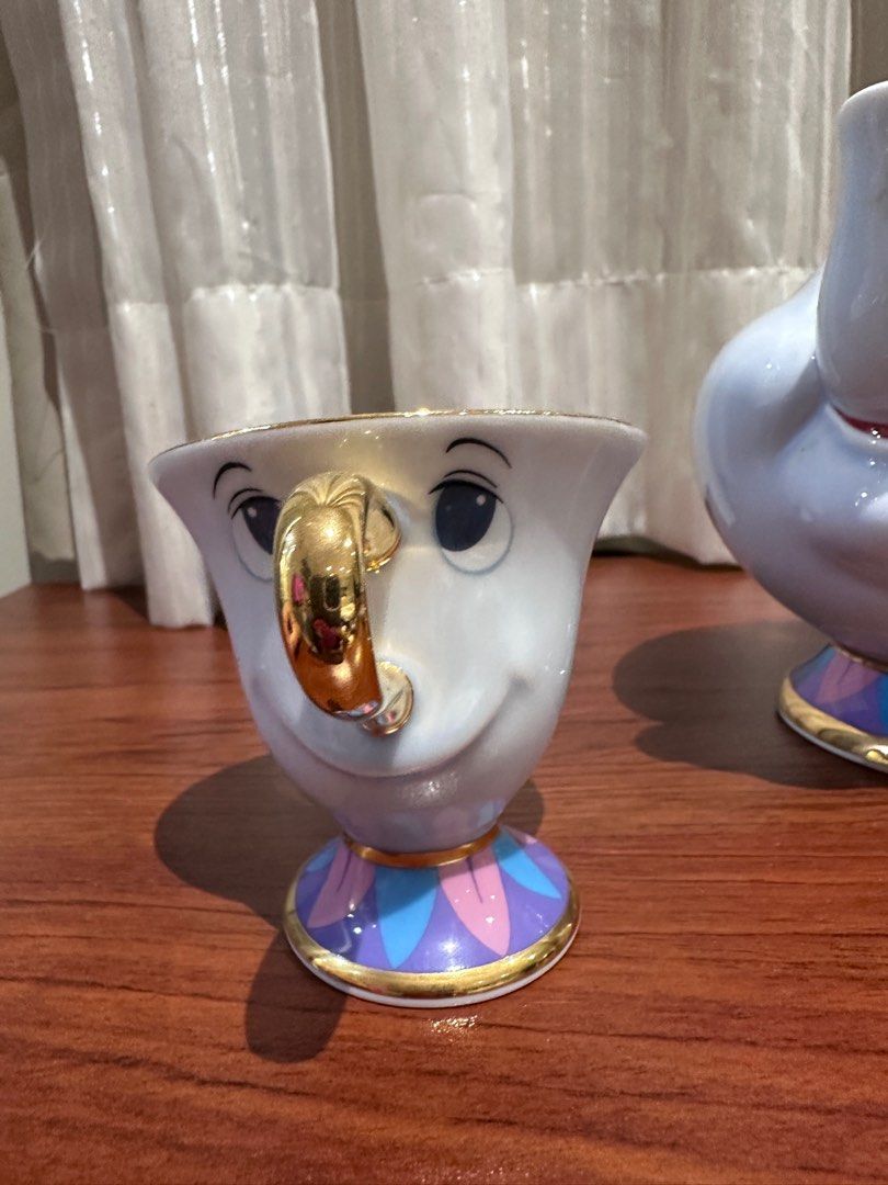 Mrs. Potts and chip (Category: Coffee & Tea Tableware) located in Carmona. Submitted by chaitheexplorer (Listing ID 1391709847, Image 2). Description: Rare tokyo disneyland.