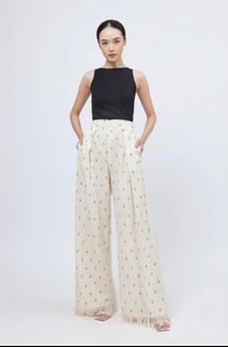 (Category: ) located in . Submitted by eveninggale (Listing ID 1391579306, Image 1). Description: .