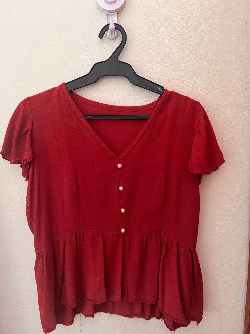Orange blouse (Category: Blouses) located in Manila. Submitted by decluttify (Listing ID 1391663296, Image 3). Description: Red orange basic blouse with plain solid color and design Perfect for any occasion Fits S-M Fashionable Streetwear Casual Office wear.