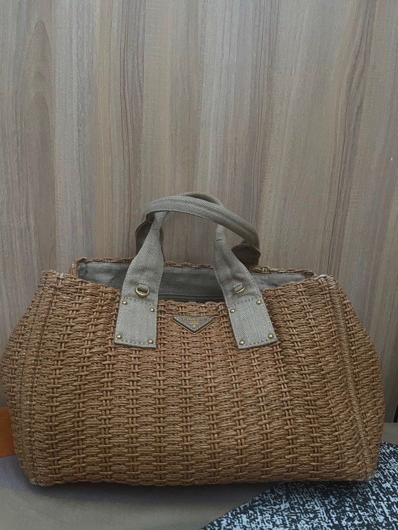 Prada Canapa woven straw tote bag (Category: Tote Bags) located in Subic. Submitted by dani70 (Listing ID 1391561959, Image 1). Description: Preloved Bag With flaws Self authentication Manage your expectations Detailed photos upon request No to low ballers .
