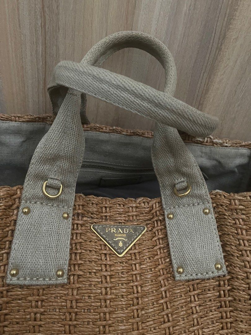Prada Canapa woven straw tote bag (Category: Tote Bags) located in Subic. Submitted by dani70 (Listing ID 1391561959, Image 2). Description: Preloved Bag With flaws Self authentication Manage your expectations Detailed photos upon request No to low ballers .
