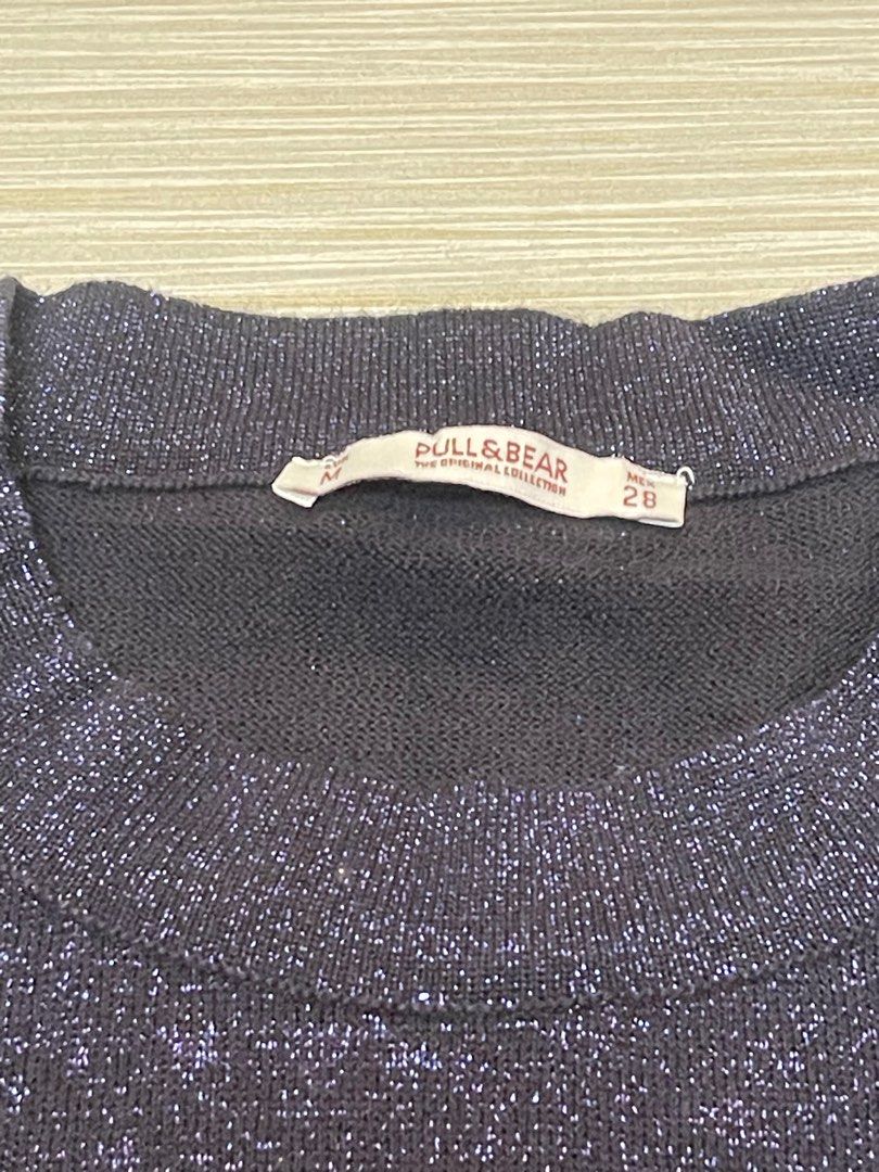 Pull & Bear Black with Purple Detail Pullover (Category: Coats, Jackets and Outerwear) located in Bacoor. Submitted by loopandlabelph (Listing ID 1391634564, Image 2). Description: Preloved - Manage your expectations (will state issues of the item) Small - Semi M Color may vary due to lighting Prices are NEGOTIABLE! Send message for negotiations and more informations (when worn photos) MOP: Gcash | BPI MOD: Meet-up SM Bacoor | JNT | Grab | LBC | 