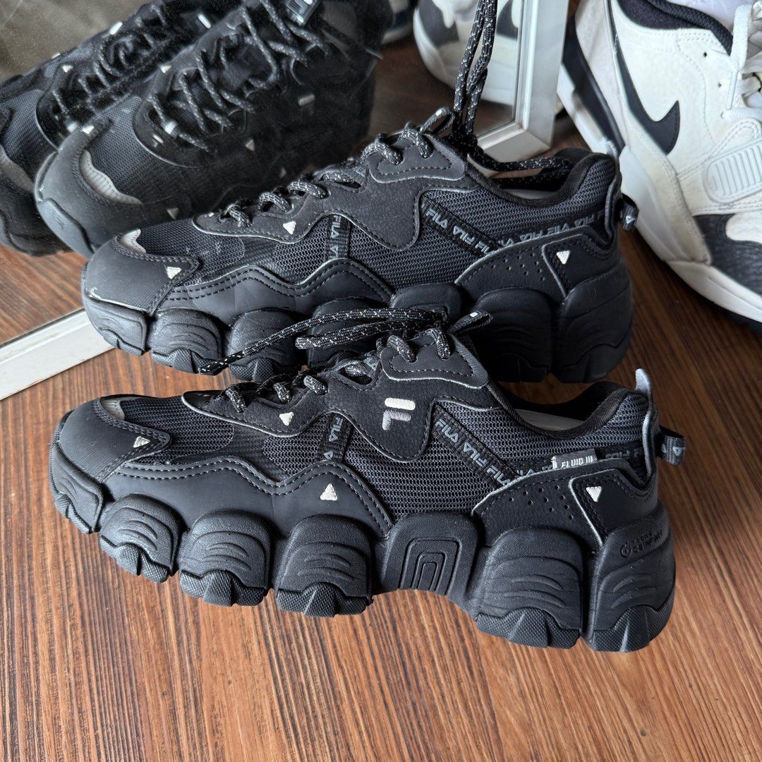 Sepatu fila fushion full black reflective original murah spesial edition  not disruptor court white x bts omni sneakers second market