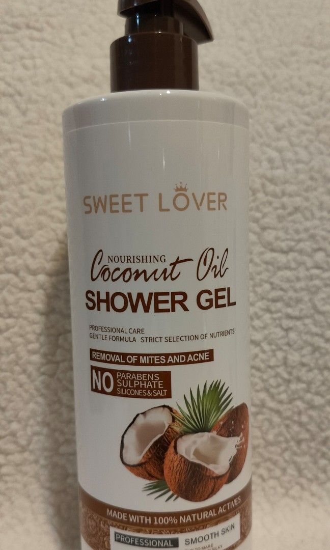 Shampoo and body wash (Category: Bath) located in Baras. Submitted by savios.preloved (Listing ID 1391636089, Image 2). Description: sadoer shampoo coconut shampoo sweet lover shower gel coconut body wash 100 each.